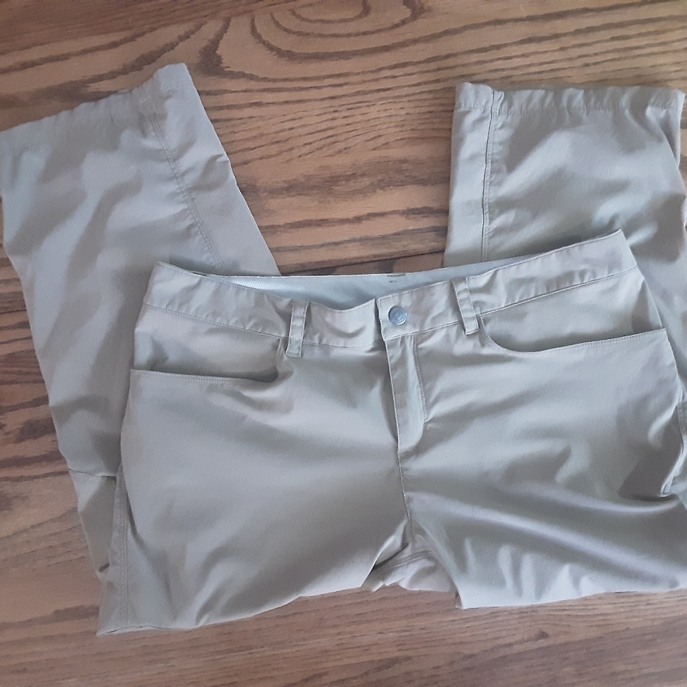 Patagonia Capris Cargo Pants Size 12